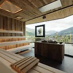 Pachmair 1453 Hotell 4*