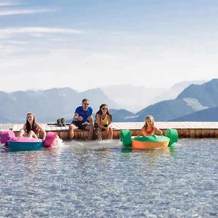 Pachmair - Im Herzen Des Zillertal's 4*